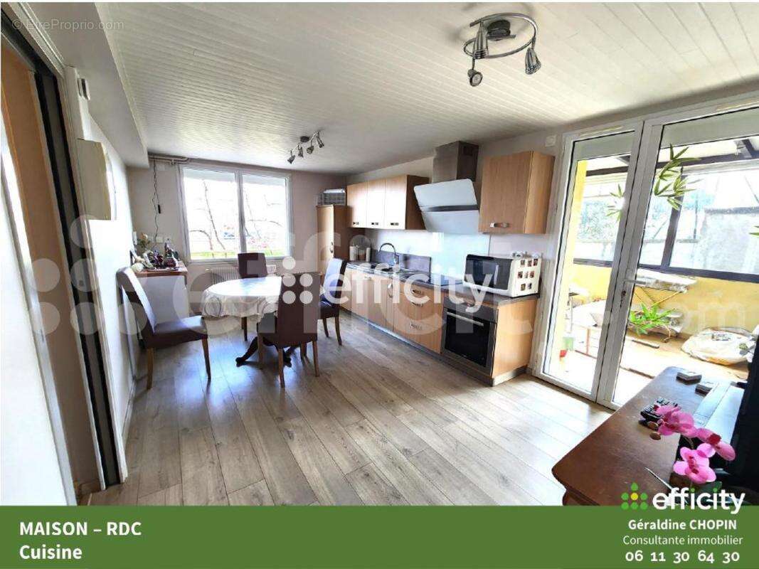 Maison à SAINT-MARTIN-LA-PLAINE