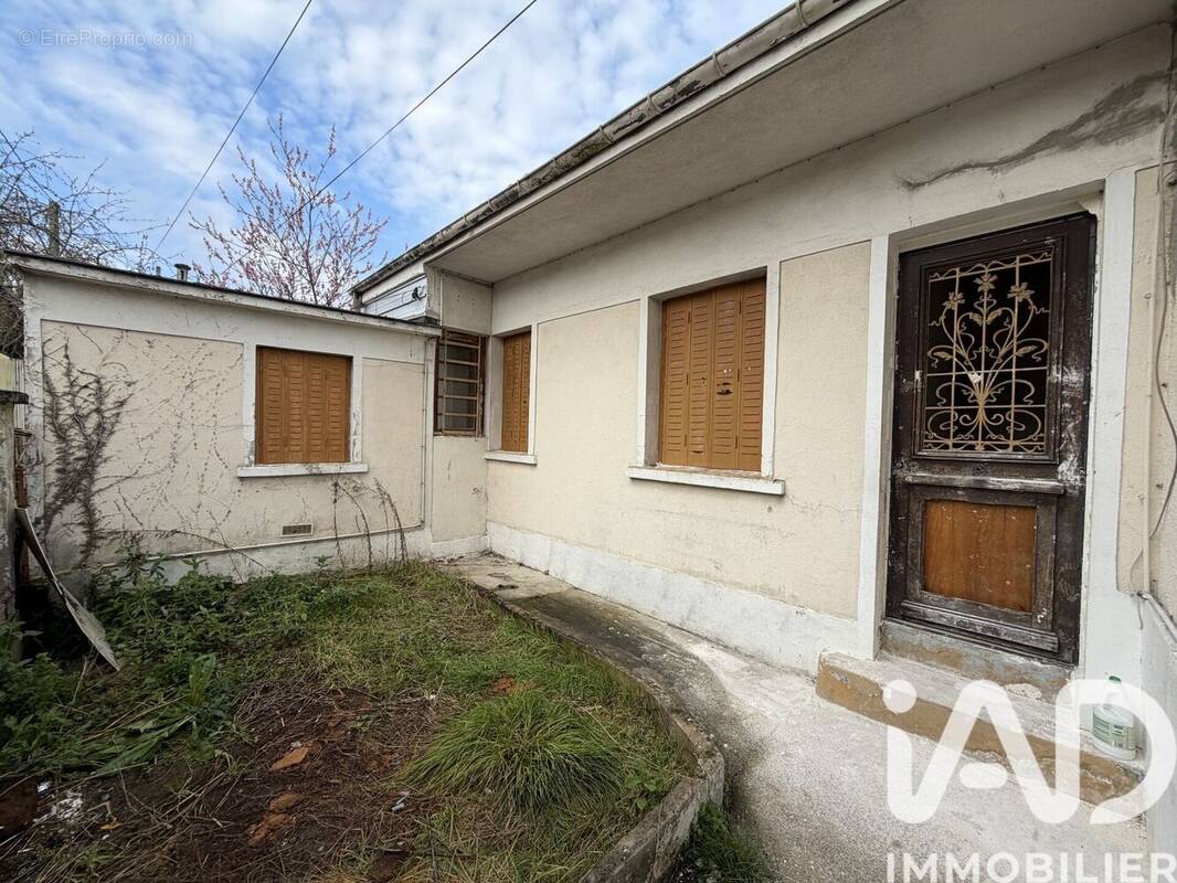 Photo 1 - Maison à VILLEJUIF