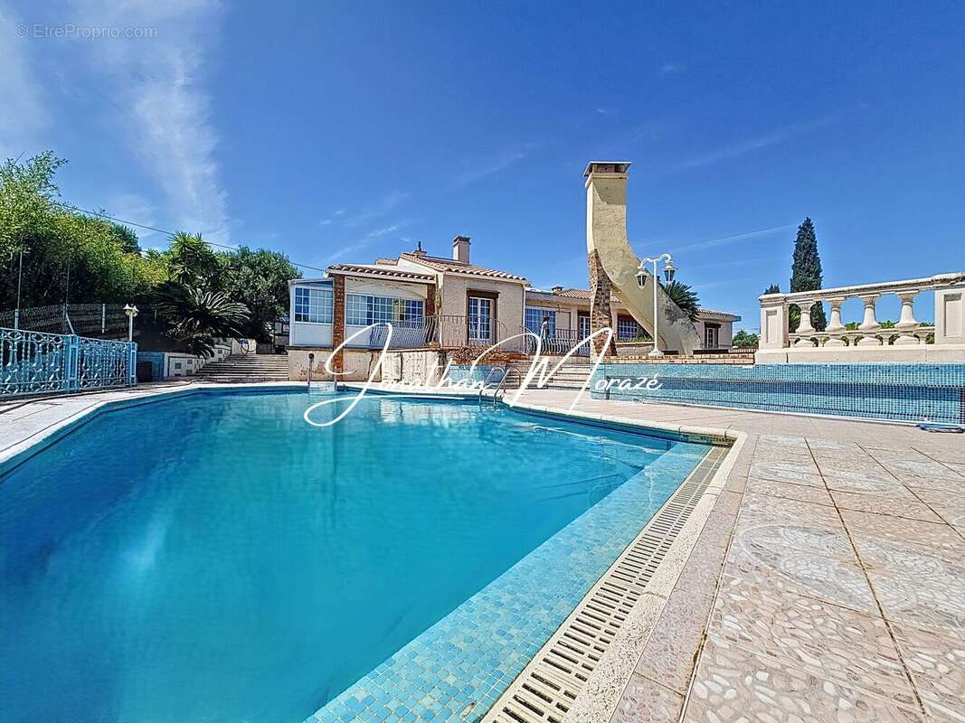 Maison à VILLELONGUE-DELS-MONTS