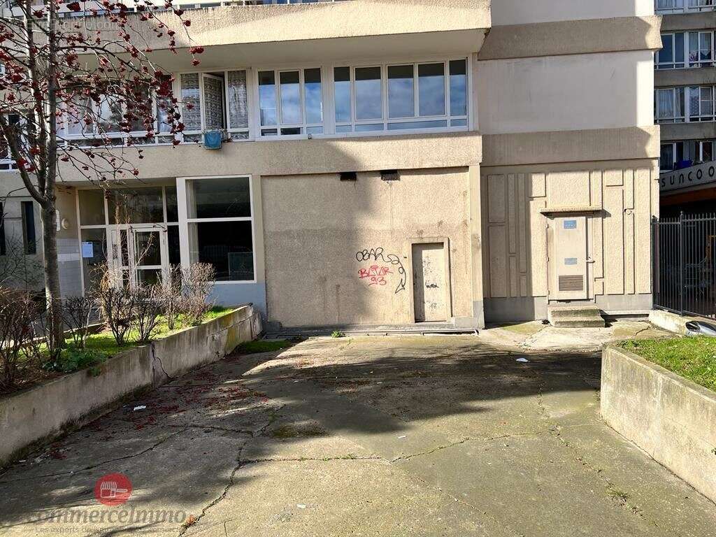 Commerce à AUBERVILLIERS