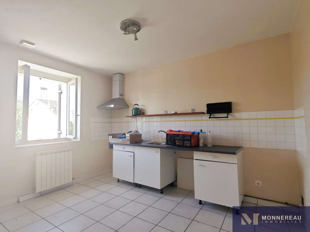 Maison en pierre de plain-pied - photo 4