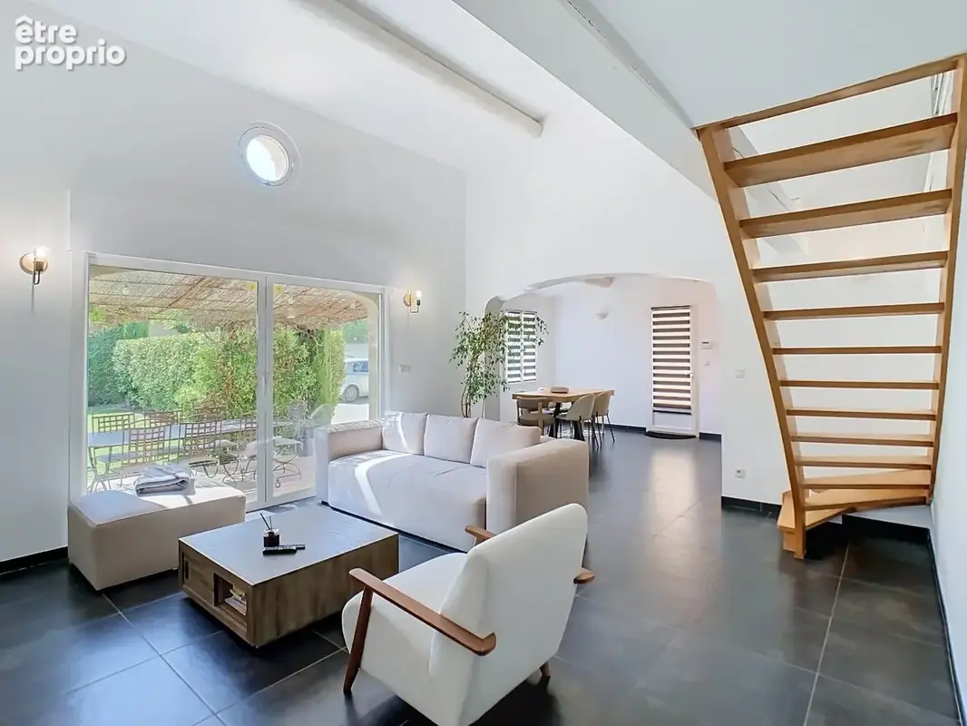 Maison de plain pied 3 chambres et studio au calme absolu - photo 7