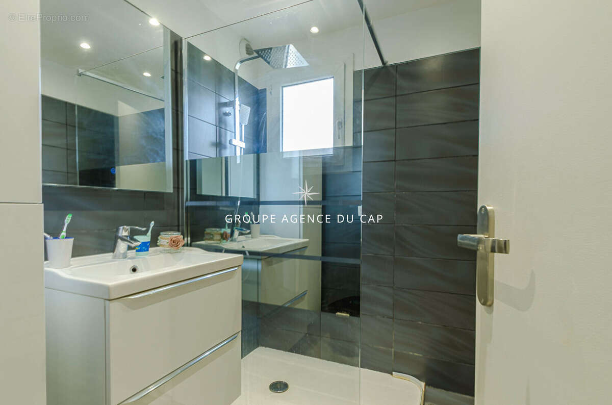 Appartement Frejus 3 pièce(s) 72 m2 - photo 6