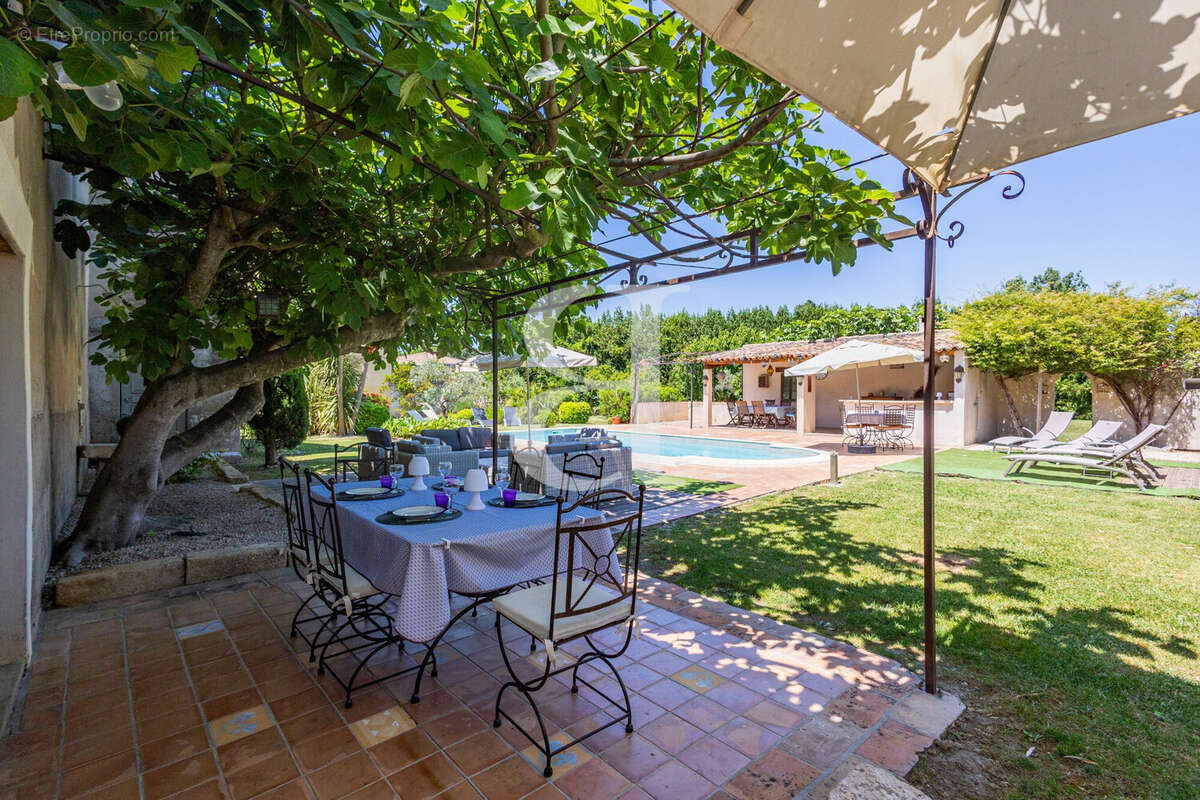 Maison à CABANNES