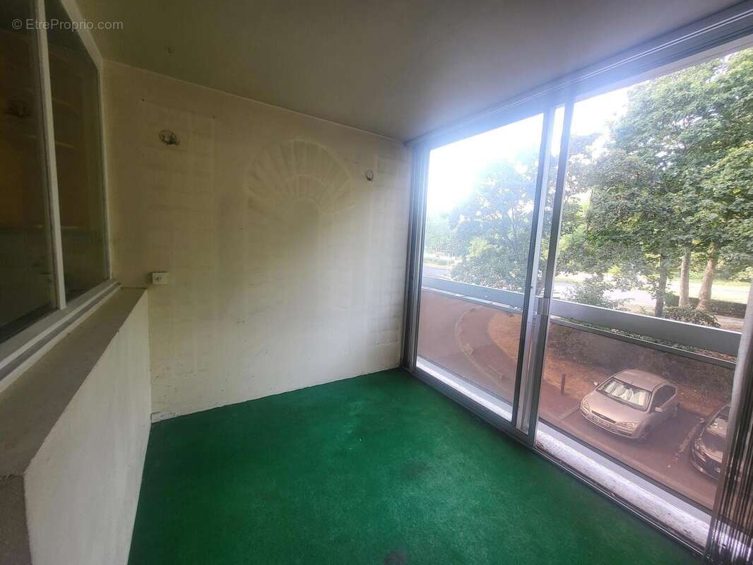 Appartement 92 m² à Creteil  - photo 8