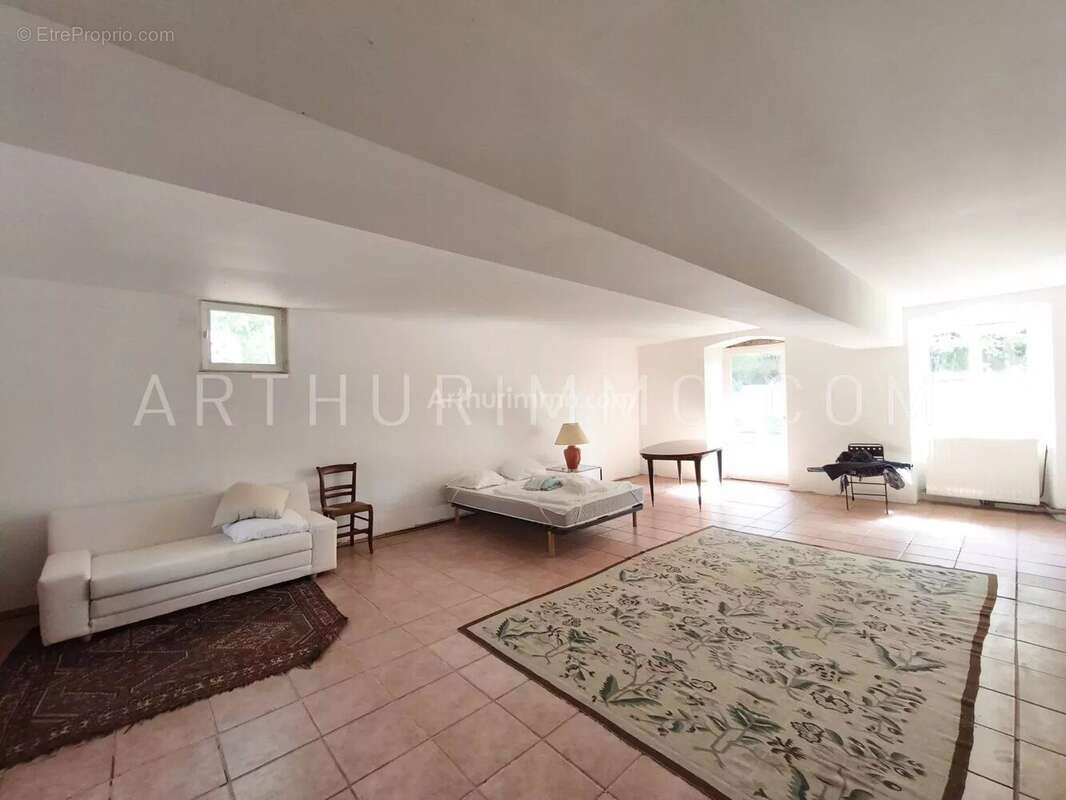 Vente Maison Saint-julien-molin-molette(42220) 450 000ï¿œ - photo 8