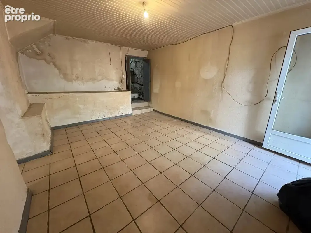 Maison 4 pièces 61 m² à vendre à Ansouis (84240) - photo 4