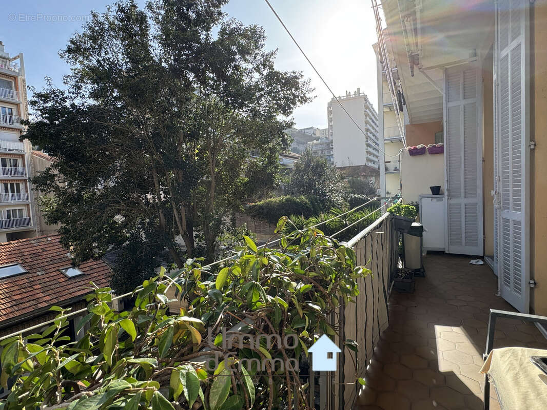 Appartement à MARSEILLE-7E
