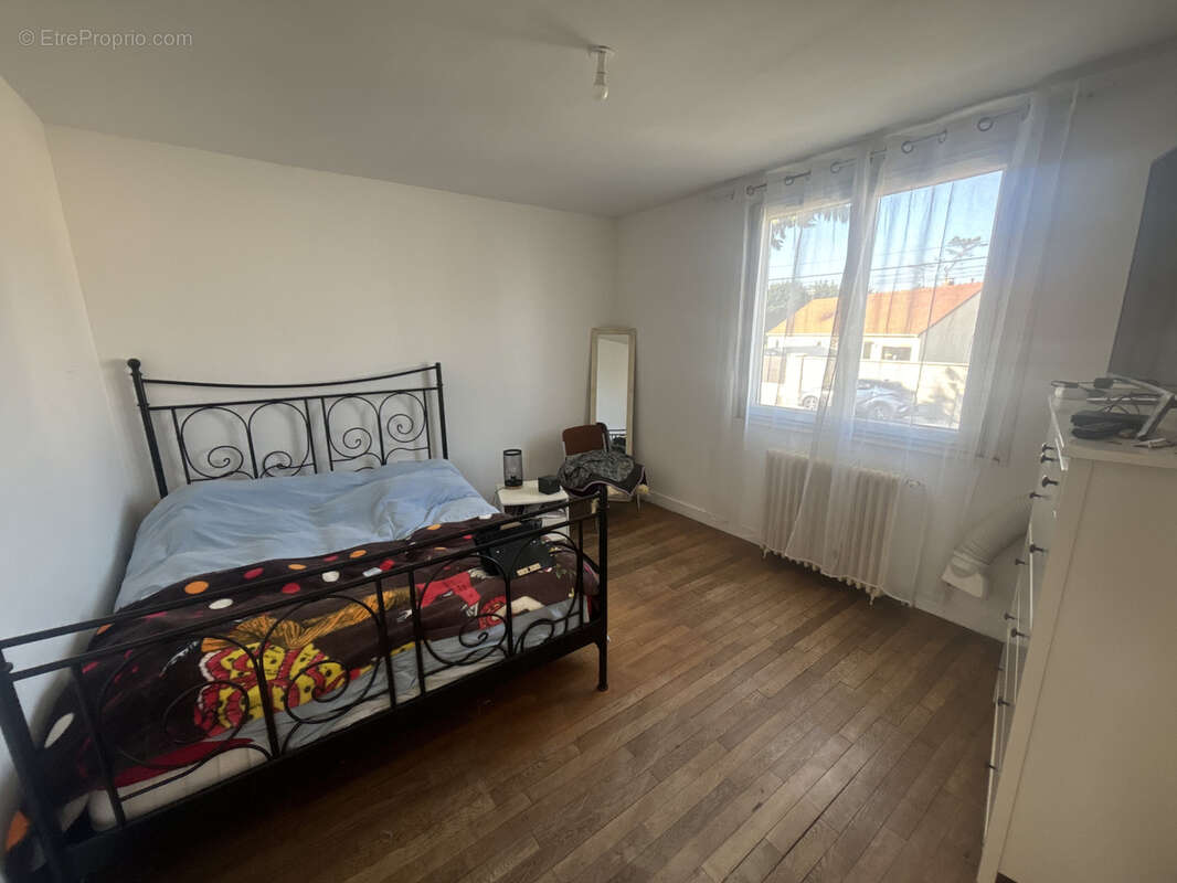 Maison à CHATEAUNEUF-EN-THYMERAIS