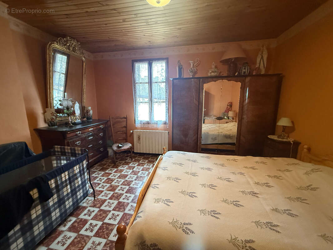 Maison à SAINT-GILLES