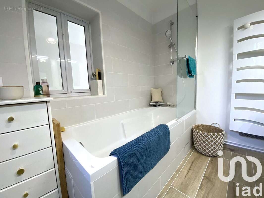 Photo 7 - Maison à TRUYES