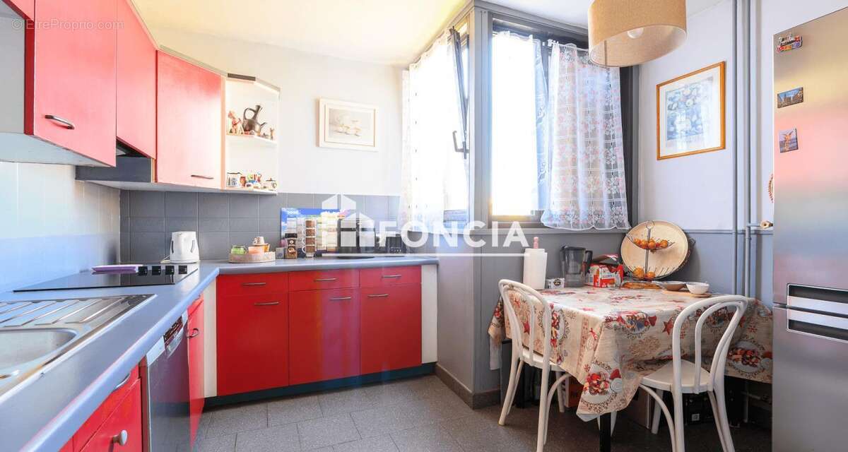 Appartement à NEUILLY-SUR-MARNE