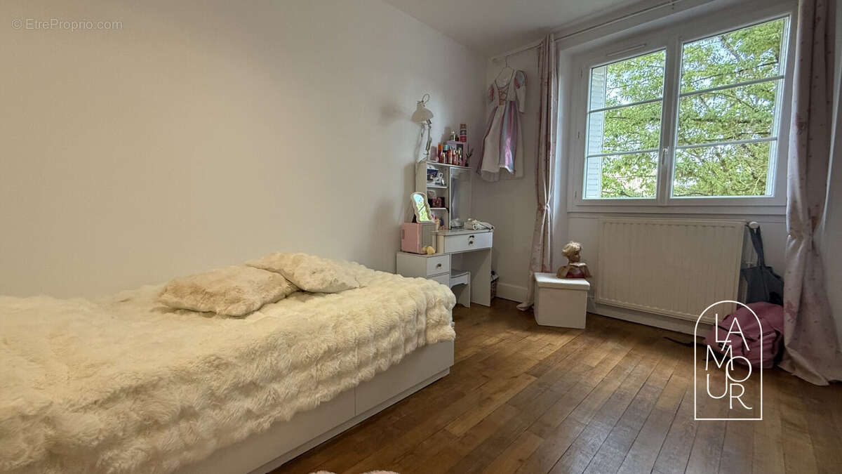 Appartement 77 m² à Dijon  - photo 6