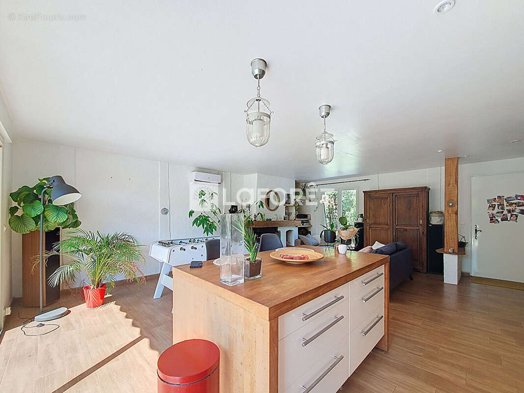 Maison à VILLEMUR-SUR-TARN