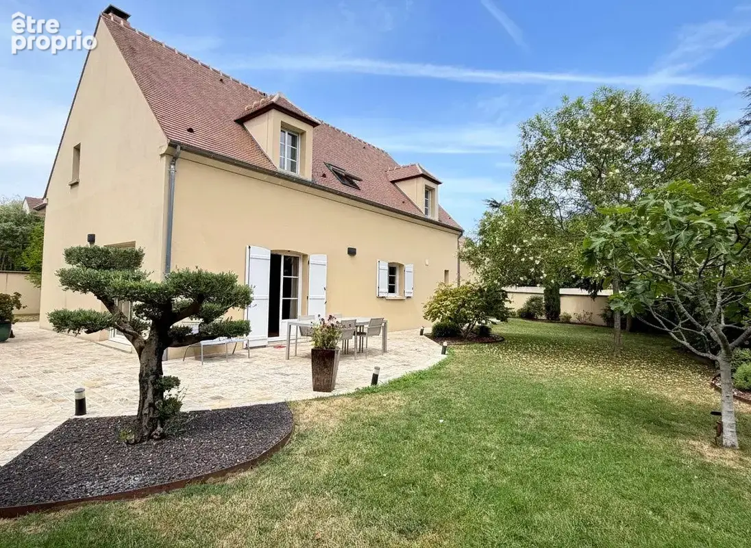 Maison 168 m² à Montlignon  - photo 2