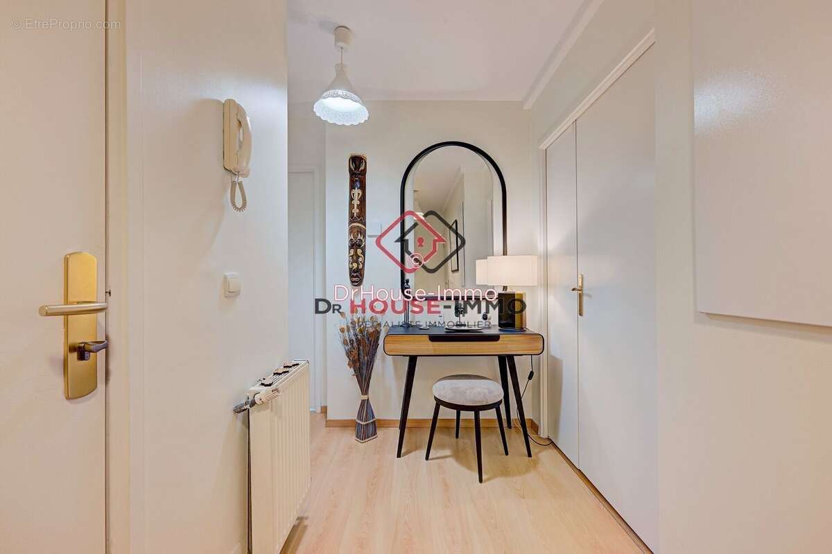 Appartement à SERRIS