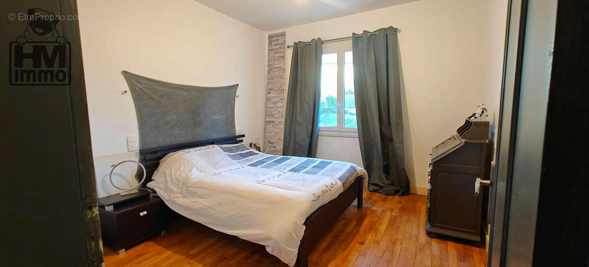 n°1 - Maison à THIVIERS