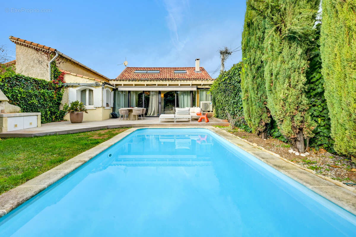 Maison à MARSEILLE-9E