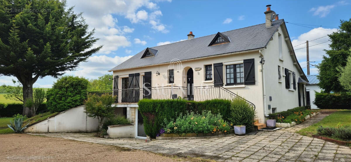 Maison à LA CROIX-EN-TOURAINE