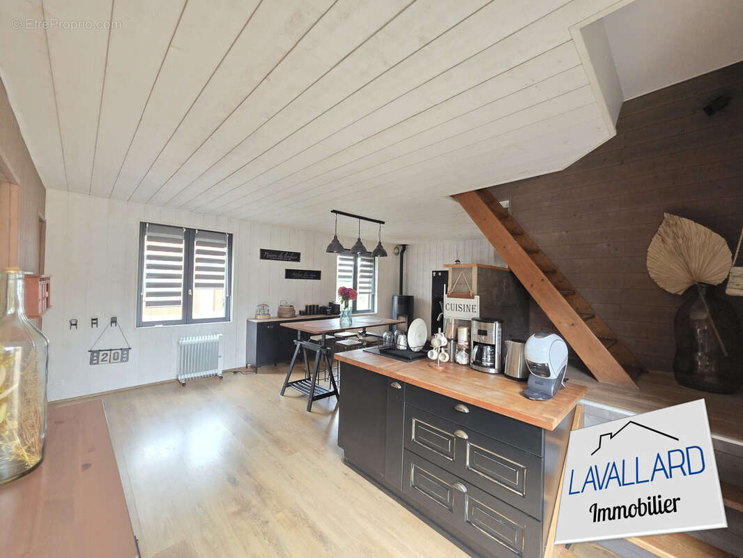 Maison à FRANVILLERS