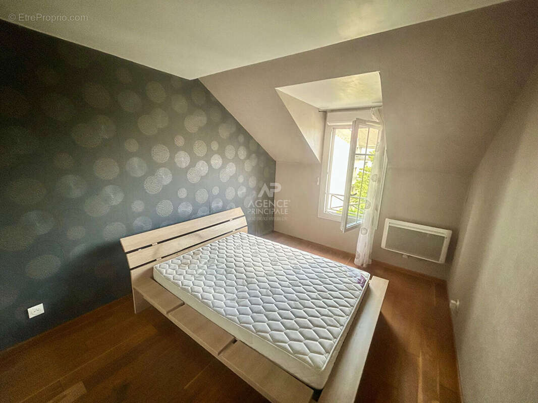 Appartement à CARRIERES-SOUS-POISSY