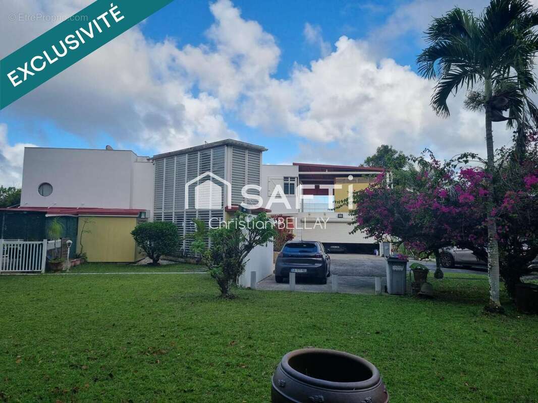 Photo 2 - Maison à FORT-DE-FRANCE