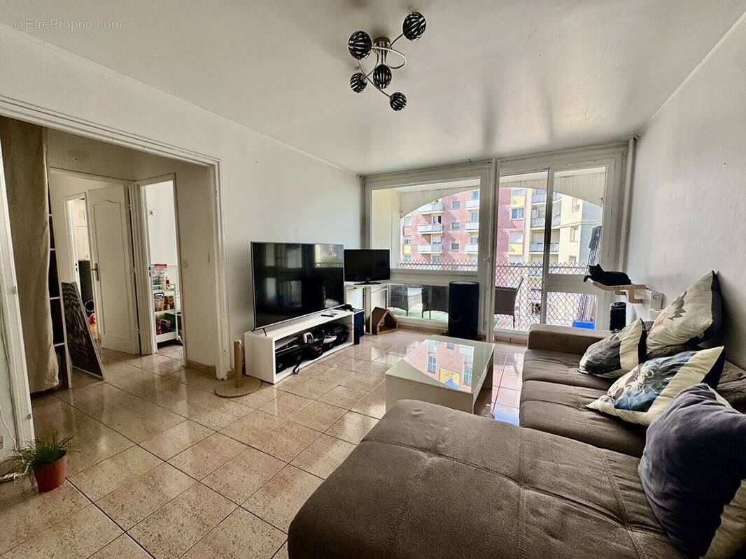 Appartement à CHELLES