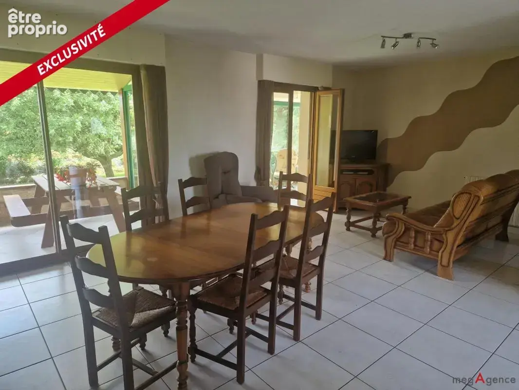 Maison traditionnelle - SAINT-GUYOMARD - 138 m² - photo 2