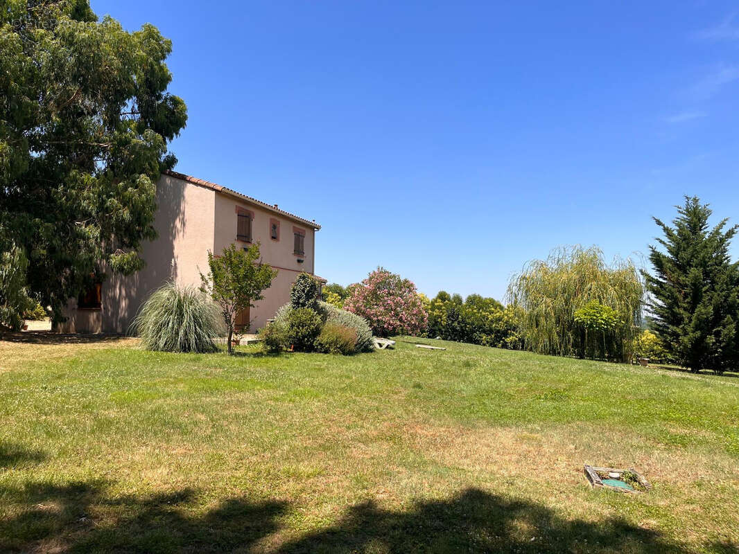 Maison Individuelle T6   130 m2   Jardin   Proche Mauvezin (Gers) - photo 10