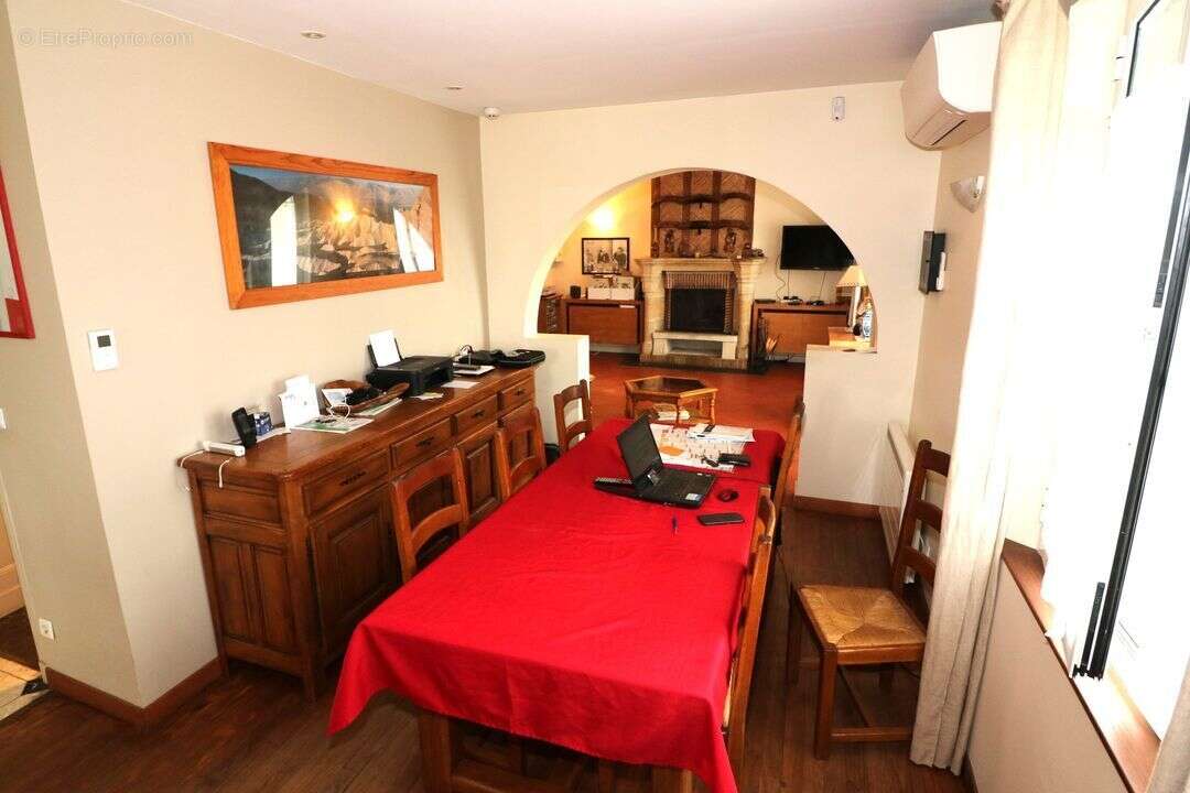 piscine-atelier-3 chambres bureau-terrain-captieux-panneaux - Maison à CAPTIEUX