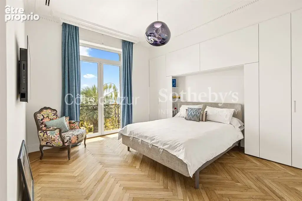 Nice Mont Boron Cap de Nice, Maison de Maître de 227 m² avec cinq chambres et piscine - photo 17