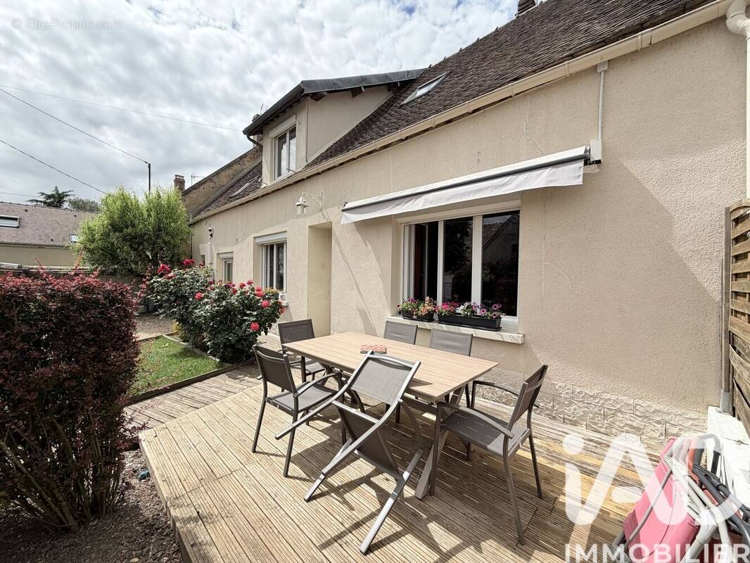 Photo 1 - Maison à SAINT-SEROTIN