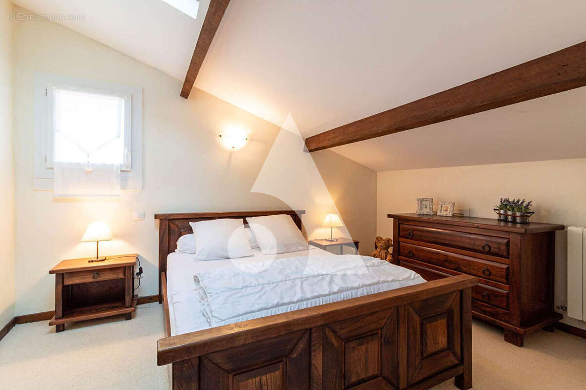 Maison à SAINT-JUST-LUZAC