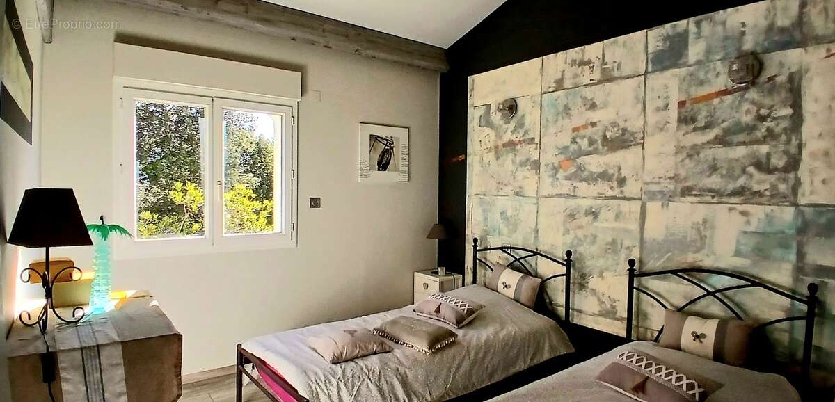 Maison à LAMALOU-LES-BAINS