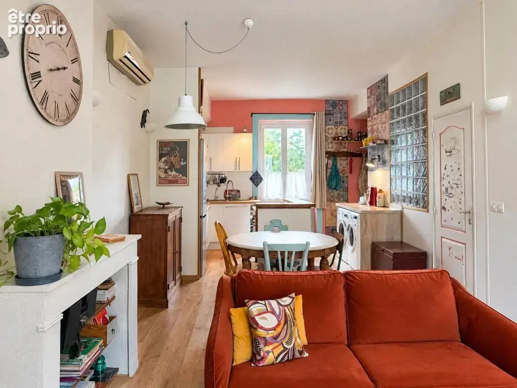 Appartement - 1 Chambre - Cave - Au cœur du village - Proche toutes commodités - photo 4