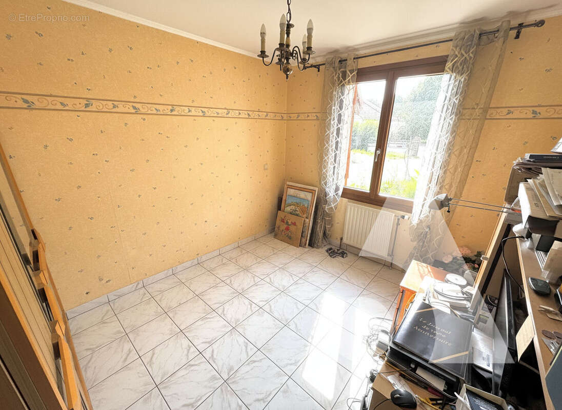 Maison à LUSIGNY-SUR-BARSE