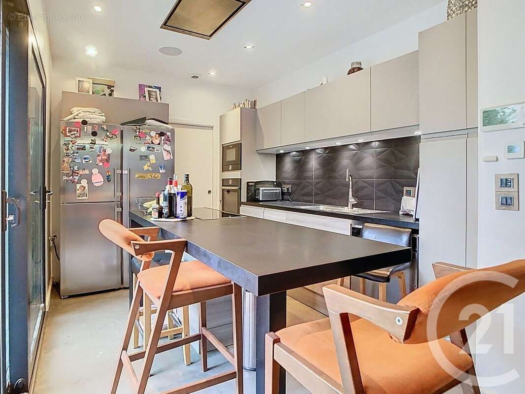 Photo 2 - Maison à LE PERREUX-SUR-MARNE