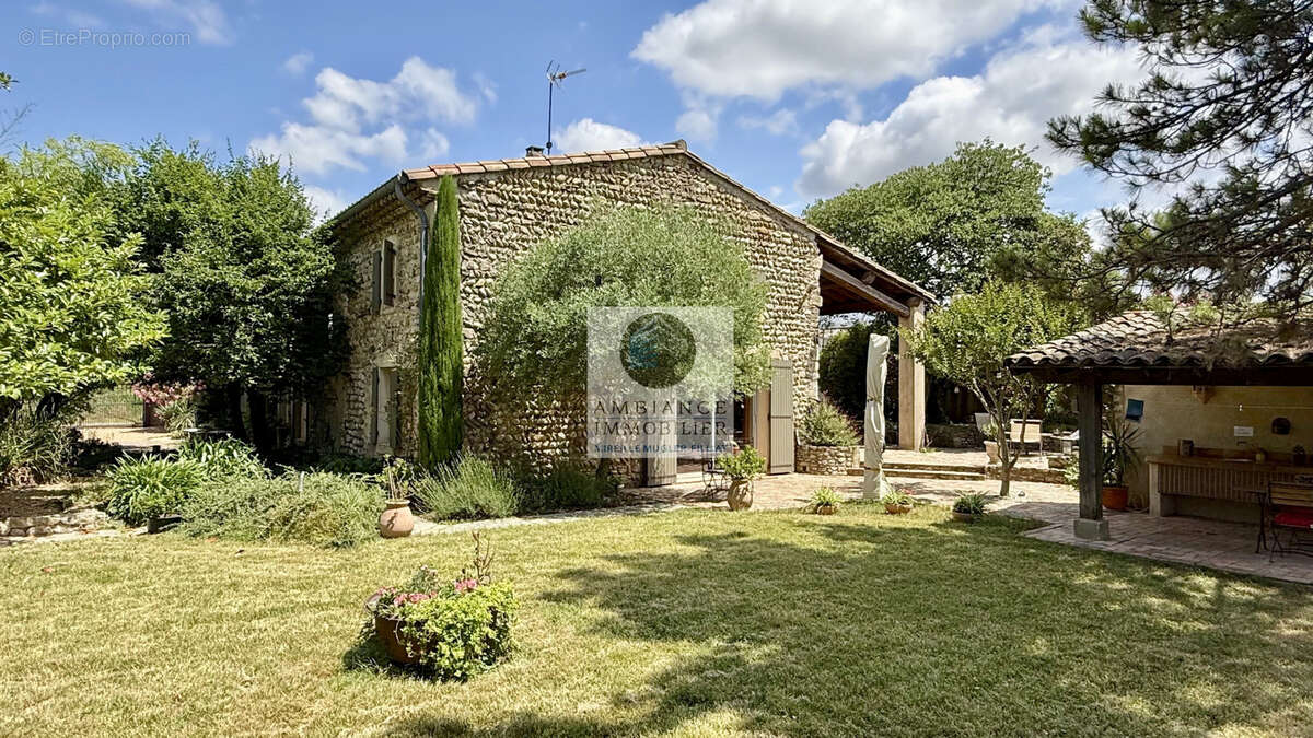 Maison à ETOILE-SUR-RHONE