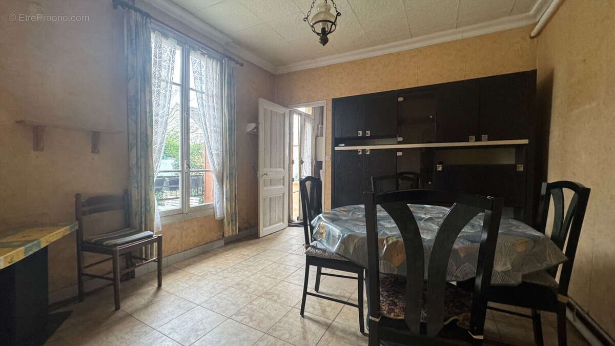 Maison à LIVRY-GARGAN