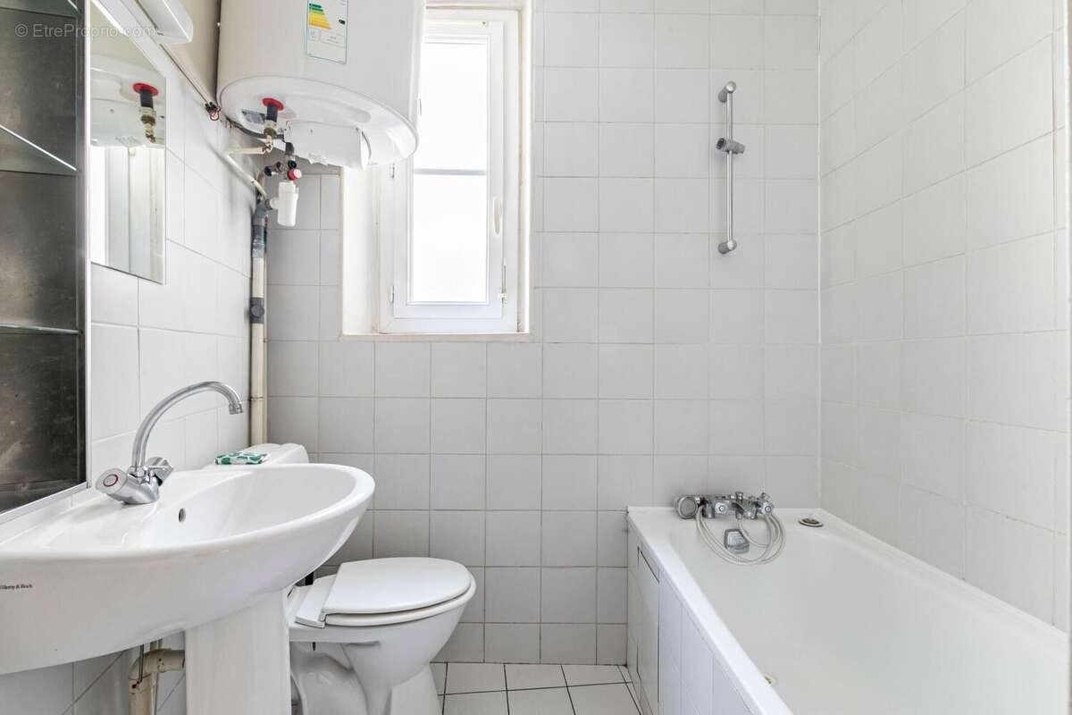 Photo 7 - Appartement à PARIS-11E