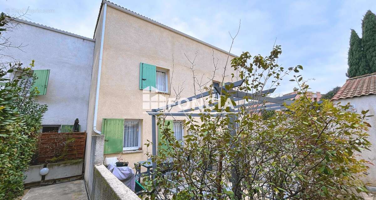 Maison à NIMES