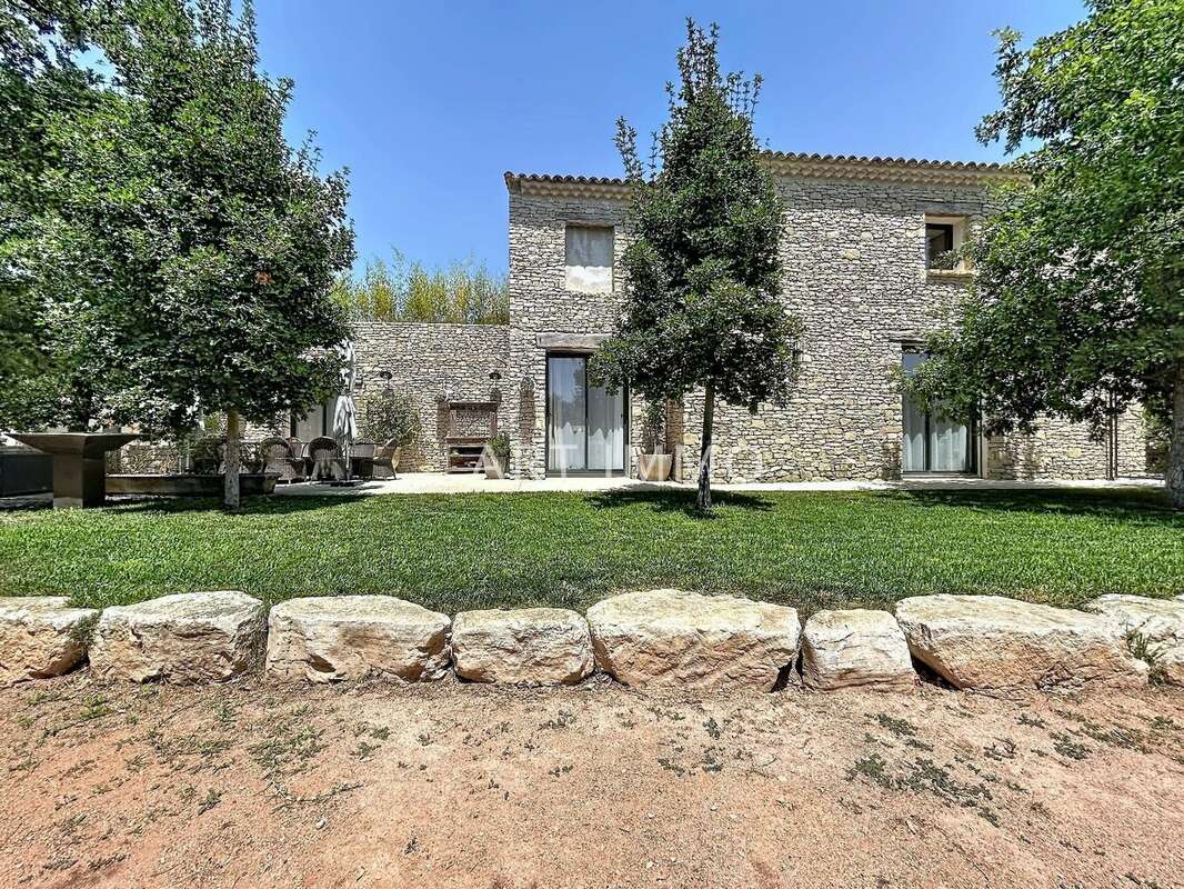 Propriete a vendre a gordes au pied du luberon - photo 18