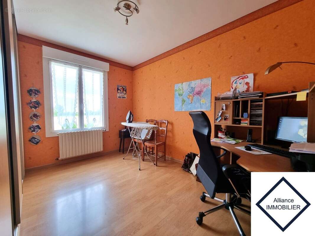 Maison à SAINT-MEEN-LE-GRAND