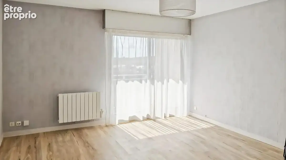 Appartement lumineux sous les toits, La Riche - photo 9