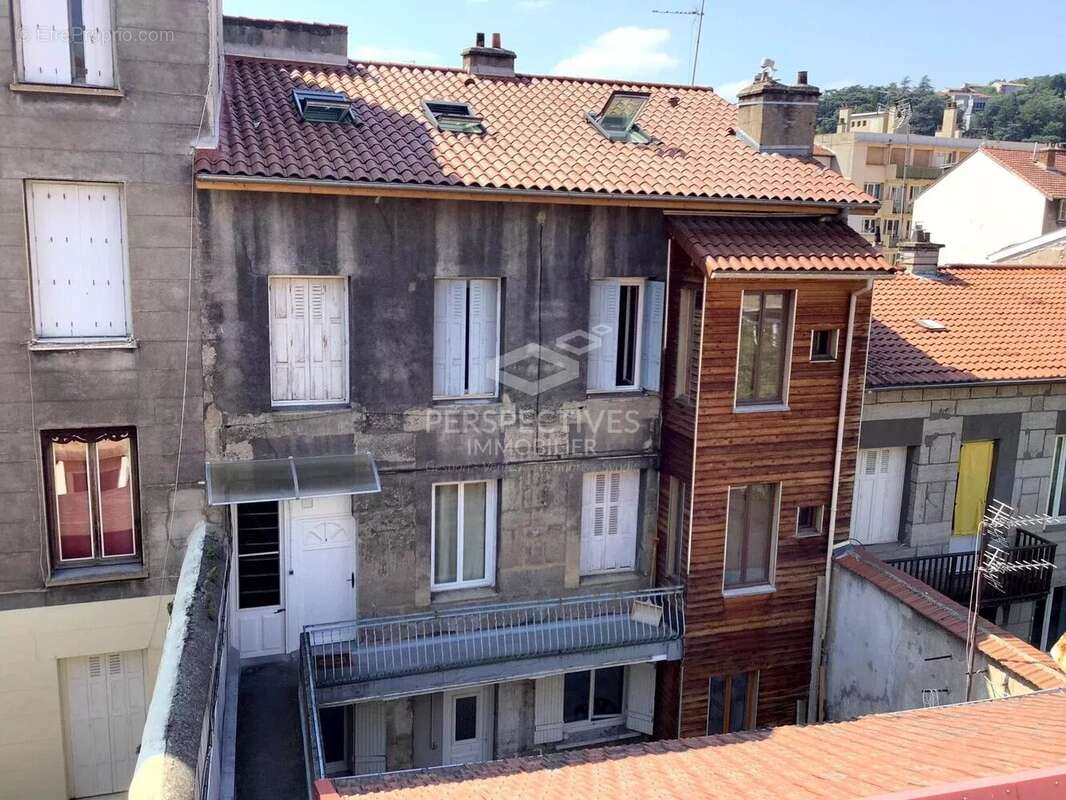 Appartement à SAINT-ETIENNE