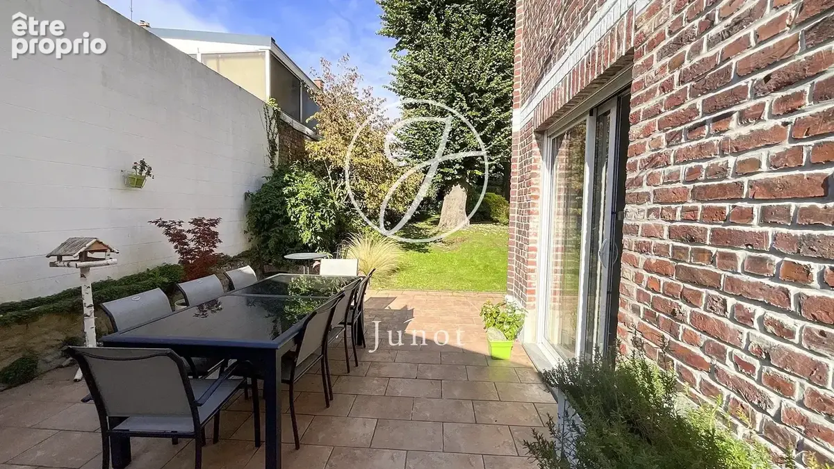 Hazebrouck - CENTRE - maison - 8 pièces - 334m² - 6 chambres - Dépendance - Jardin - Garage - photo 16
