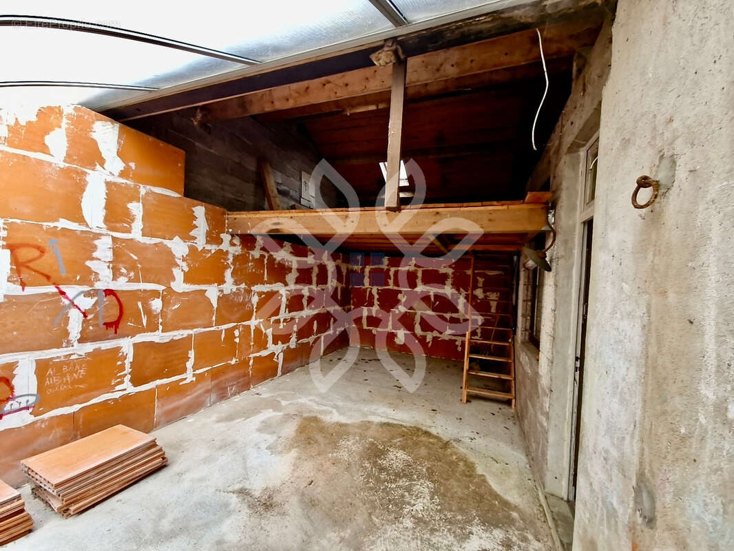Maison de village avec garage et terrasse - photo 10