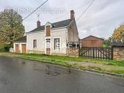 Photo 1 - Maison à NEUVY-SAINT-SEPULCHRE