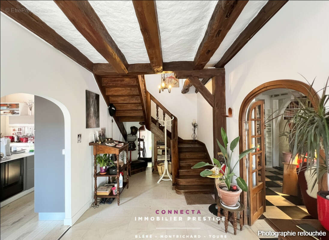 Maison à AZAY-SUR-CHER