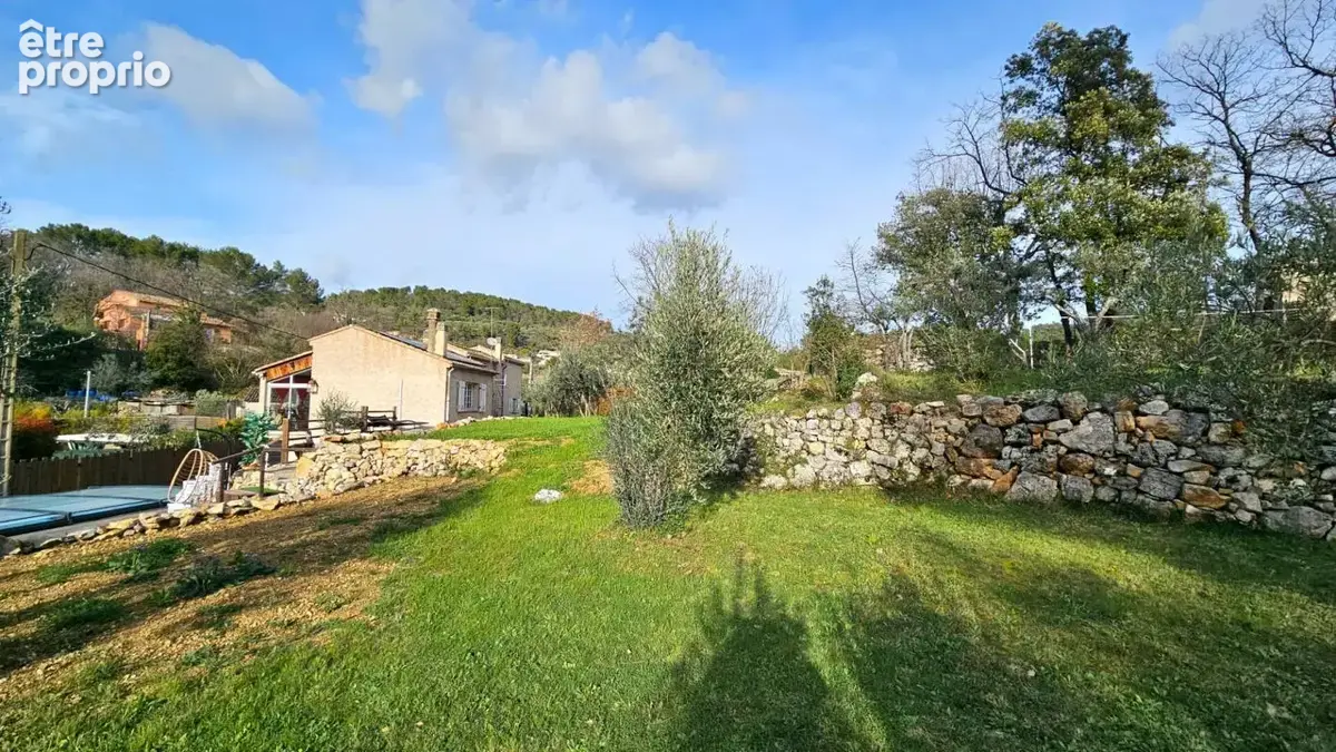Maison unifamilialle ou deux logements, terrain 1900 m2 , piscine - photo 3